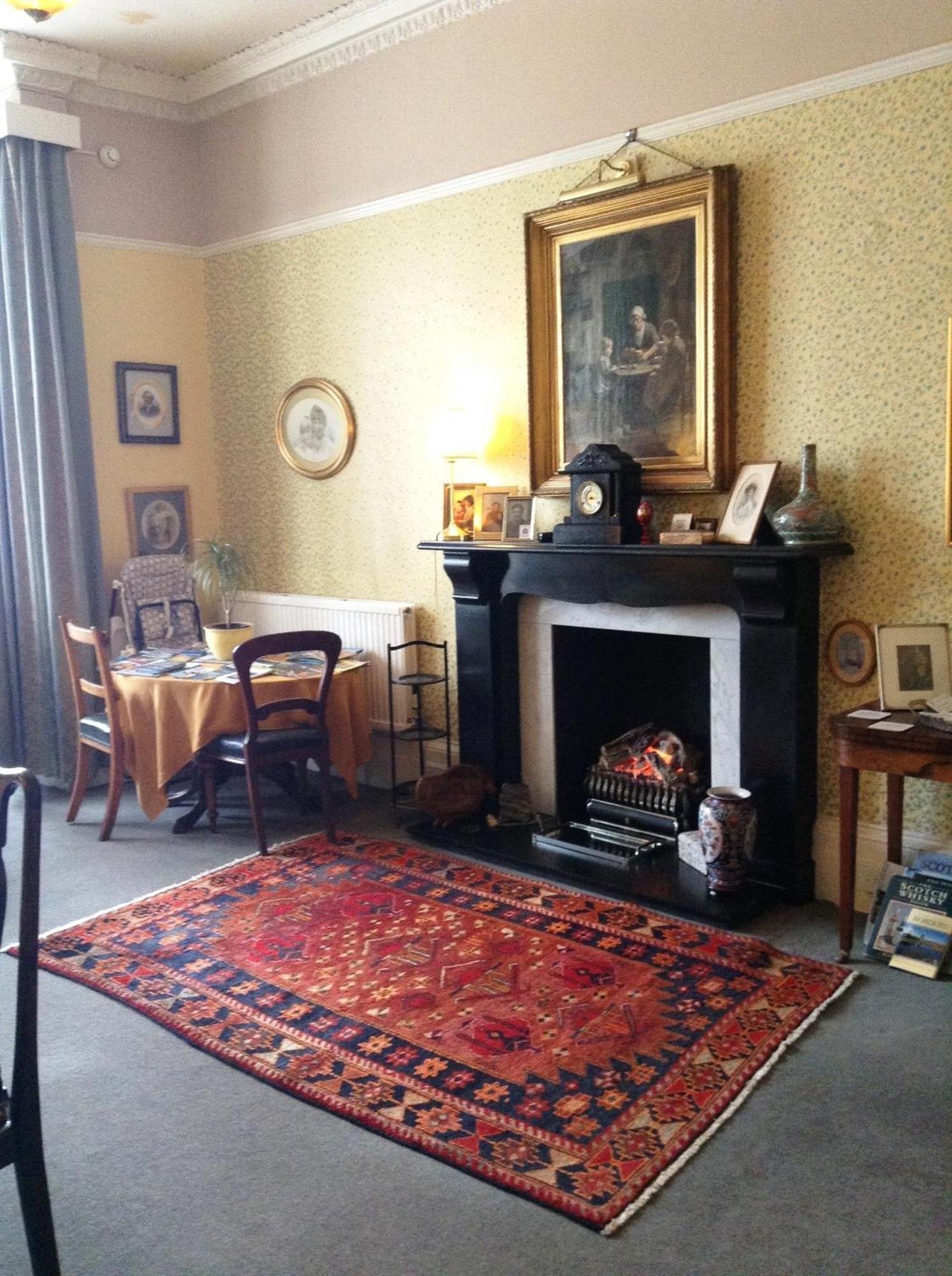 The Eskbank Hotel - Rathan House Далкийт Екстериор снимка